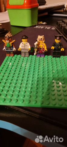 Lego мини фигурки