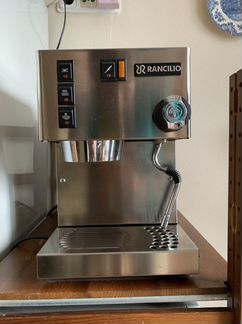 Кофемашина rancilio silvia