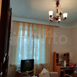 2-к. квартира, 50 м², 2/3 эт.