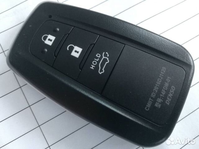 Смарт ключ Toyota Corolla Королла BT2EW 2016+