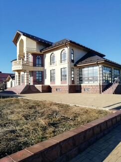 Дом 661 м² на участке 60 сот.