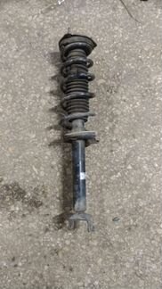 Infiniti Q50 амортизатор задний