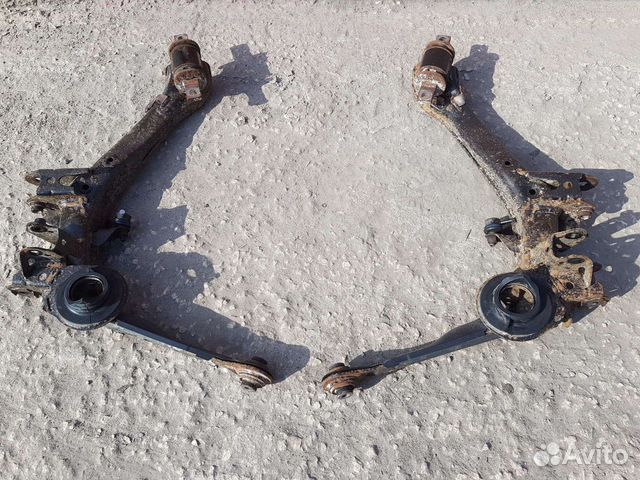 Рычаг задний honda civic 4D