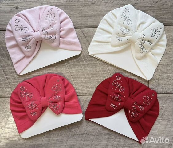 Шапочки детские новые