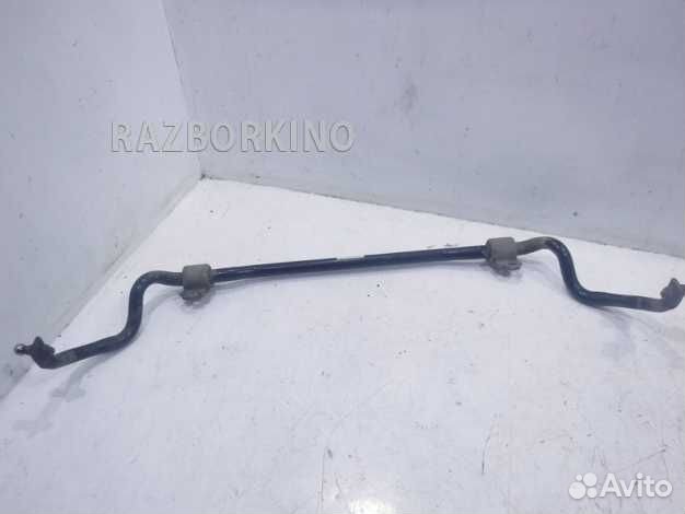 Стабилизатор передний