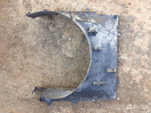 Диффузор вентилятора Лэнд Ровер Дискавери III