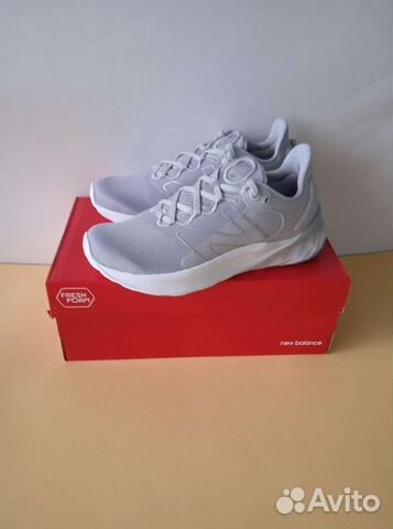 Кроссовки женские 38 размер