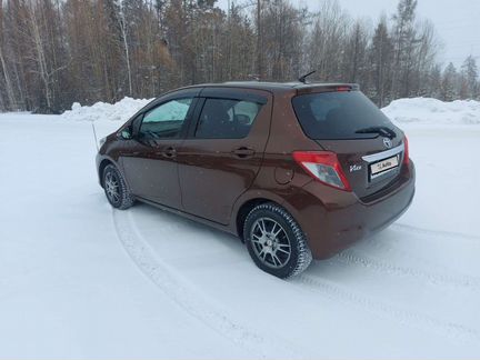 Toyota Vitz 1.0 CVT, 2012, 60 000 км