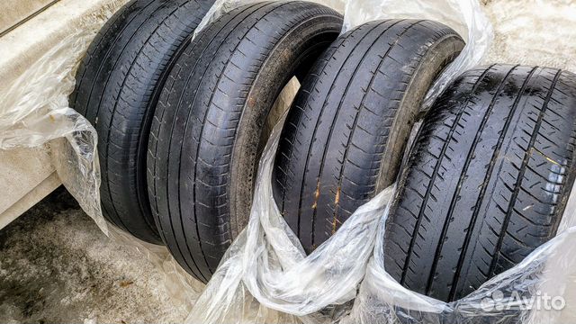 Yokohama E70B 215/60 R16