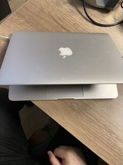 Apple MacBook Pro 13 retina