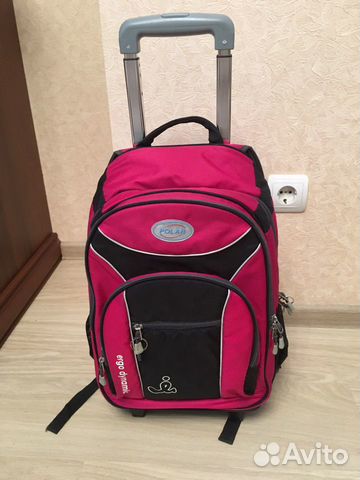 Рюкзак на колесиках