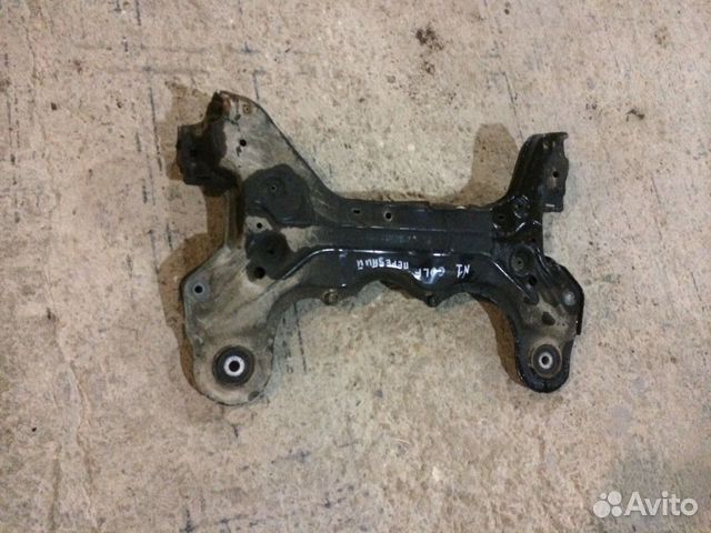 Подрамник передний VW Golf 4 1.6 AKL