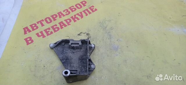 Кронштейн генератора Volkswagen Touareg