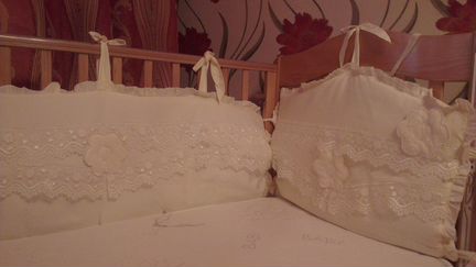 Бортики в кроватку с кружевом, балдахин(полный ком