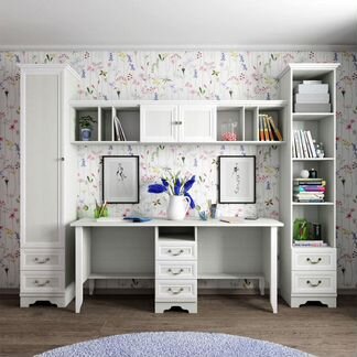 Детский набор мебели