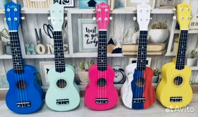 Укулеле с рисунком fabio новая