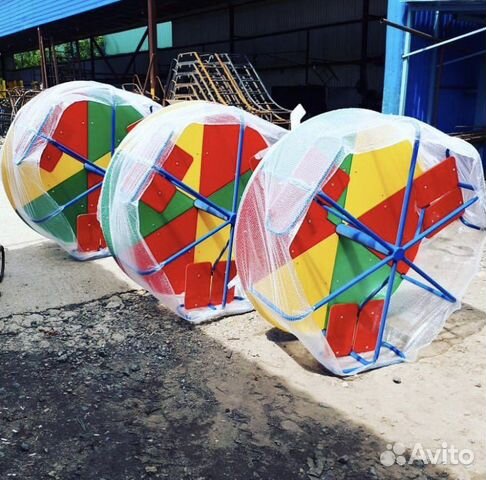 Карусели горки качели качалки домики песочница