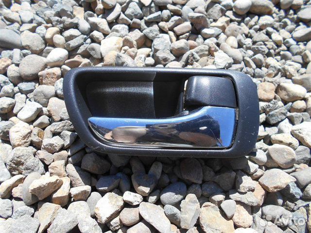 Ручка двери внутренняя правая Toyota Allion ZZT240