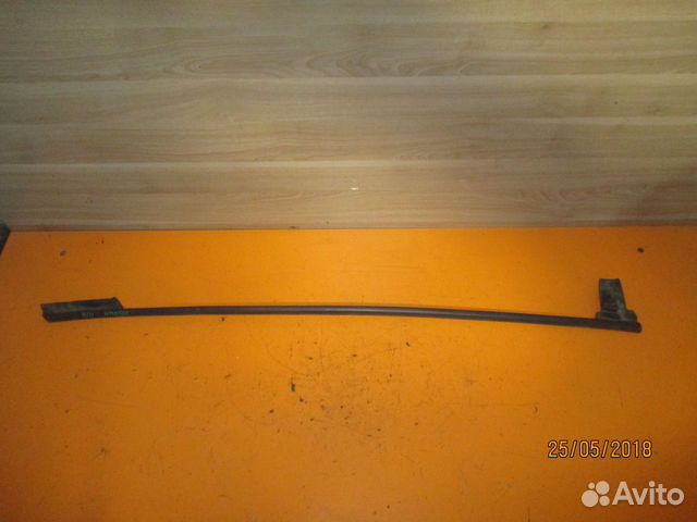 Накладка стекла переднего правого Seat Ibiza Ибица