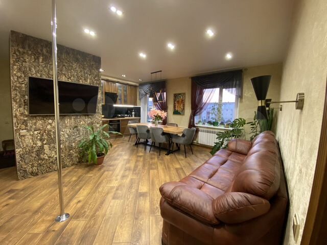 4-к. квартира, 86,3 м², 5/5 эт.