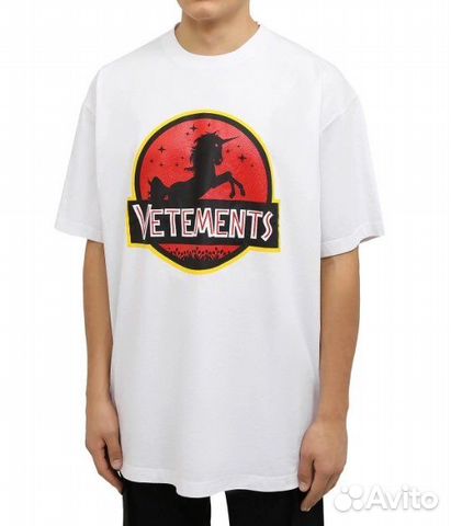 Футболка Vetements Unicorn размер М (L-XL)