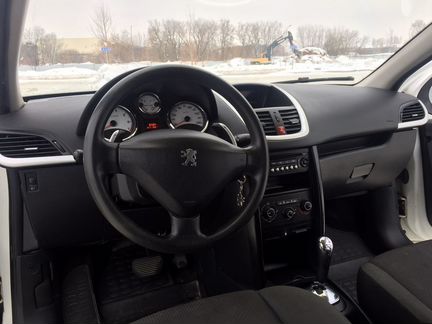 Peugeot 207 1.4 AMT, 2010, 145 000 км