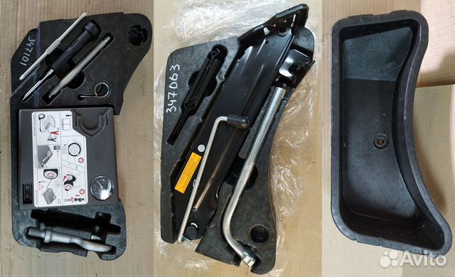 Набор инструментов (аварийный) VW Touareg II (NF)