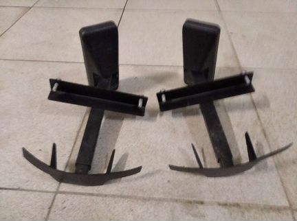 Подставка под колонки