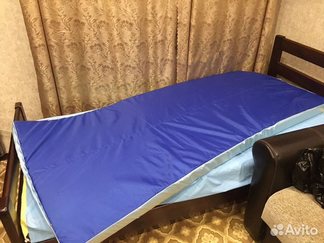 Кровать функциональная с противопролежневым матрацем