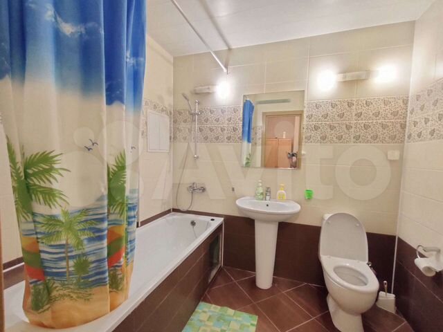 2-к. квартира, 50 м², 10/17 эт.