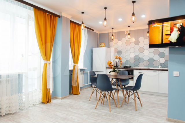 2-к. квартира, 55 м², 6/9 эт.