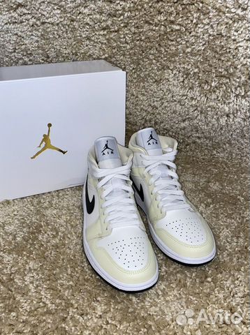 Air Jordan 1 Mid Coconut Milk Оригинал