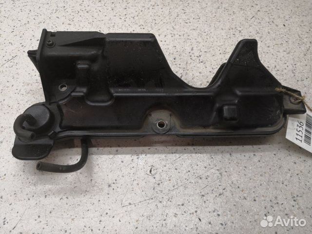 Резонатор впускного коллектора Toyota Crown