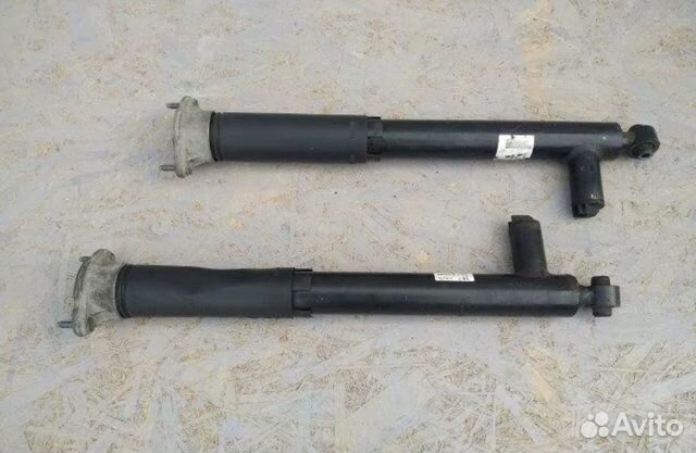 Амортизатор пневмо задний мерседес 212,218