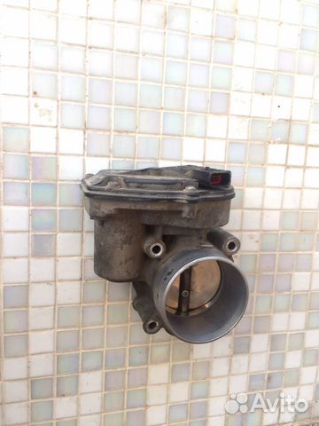 Продам дроссельную заслонку