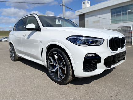 BMW X5 3.0 AT, 2022