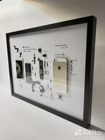Картина разобранный iPhone 5s в рамке инсталляция