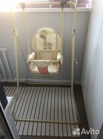Детская качелька
