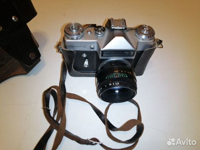 Фотоаппарат Зенит-Е с объективом Гелиос 44-2