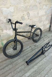 Велосипед BMX