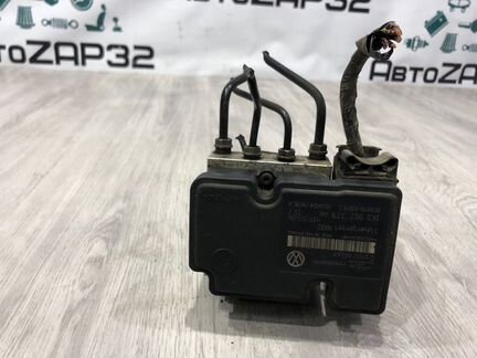 Блок abs Skoda Octavia A5 BSE 2013