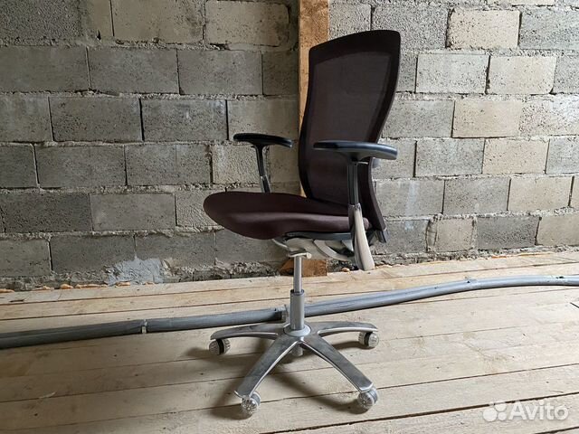 Кресло компьютерное Knoll