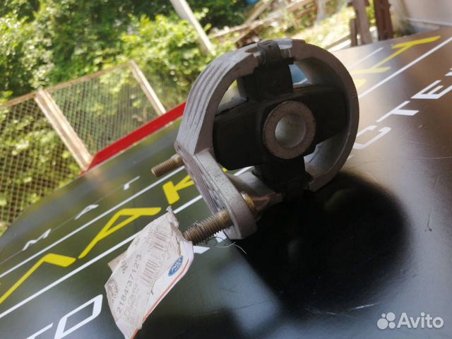 Опора двигателя