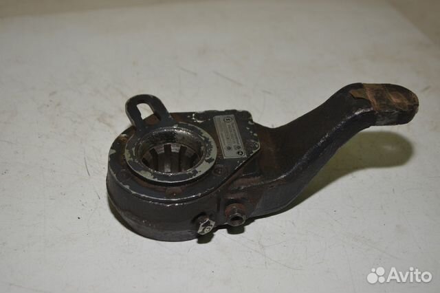 Рычаг тормоза регулировочный задний правый маз