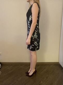 Платье hugo boss 42-44 размер