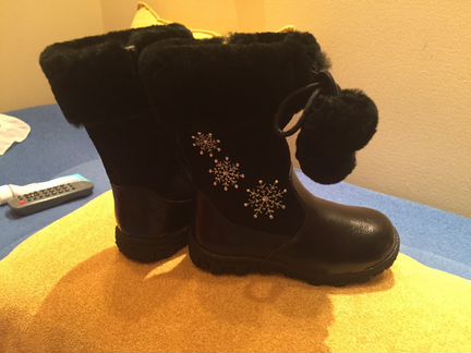 Сапожки Bambini новые