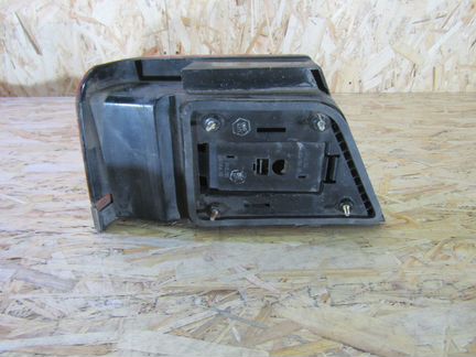 Фонарь задний правый LADA 2115