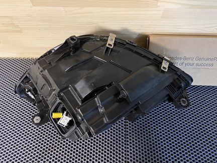 Mercedes W218 CLS фара правая multibeam led