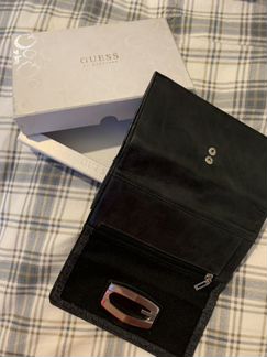 Кошелёк Guess
