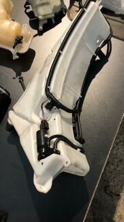 Бачок омывателя ветрового стекла Range Rover LR